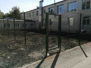 3D заборы для школы 15 метров фото в Удельной